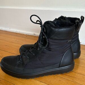 Ecco Soft 7 Gore-Tex boot size Euro 41/42